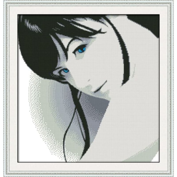 The blue eyes woman