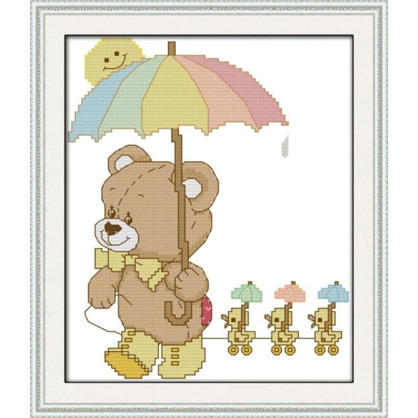 The little bear with umbrella